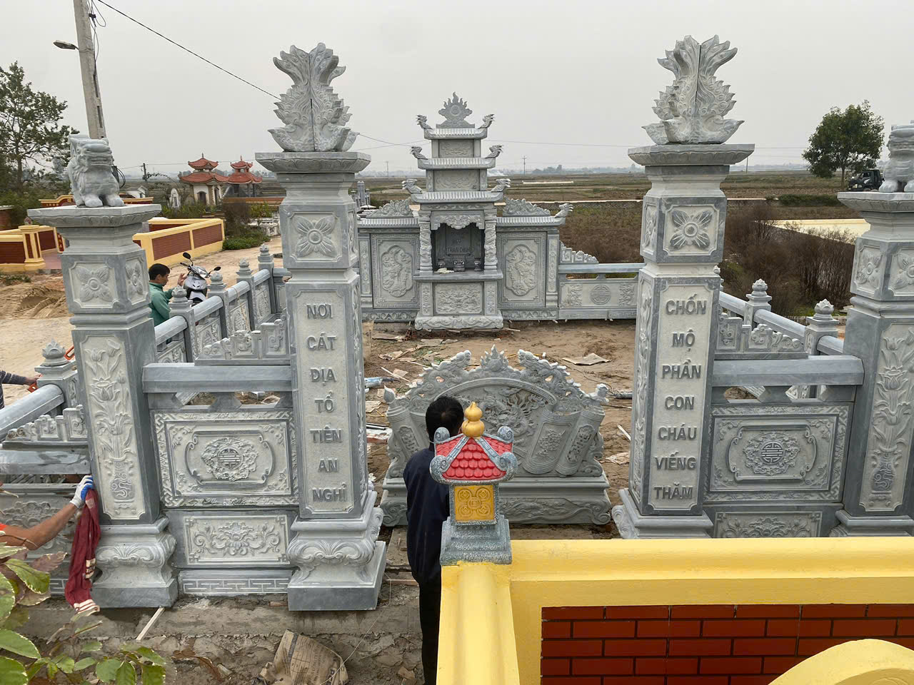 Lăng Thờ Tổ - Mẫu 1