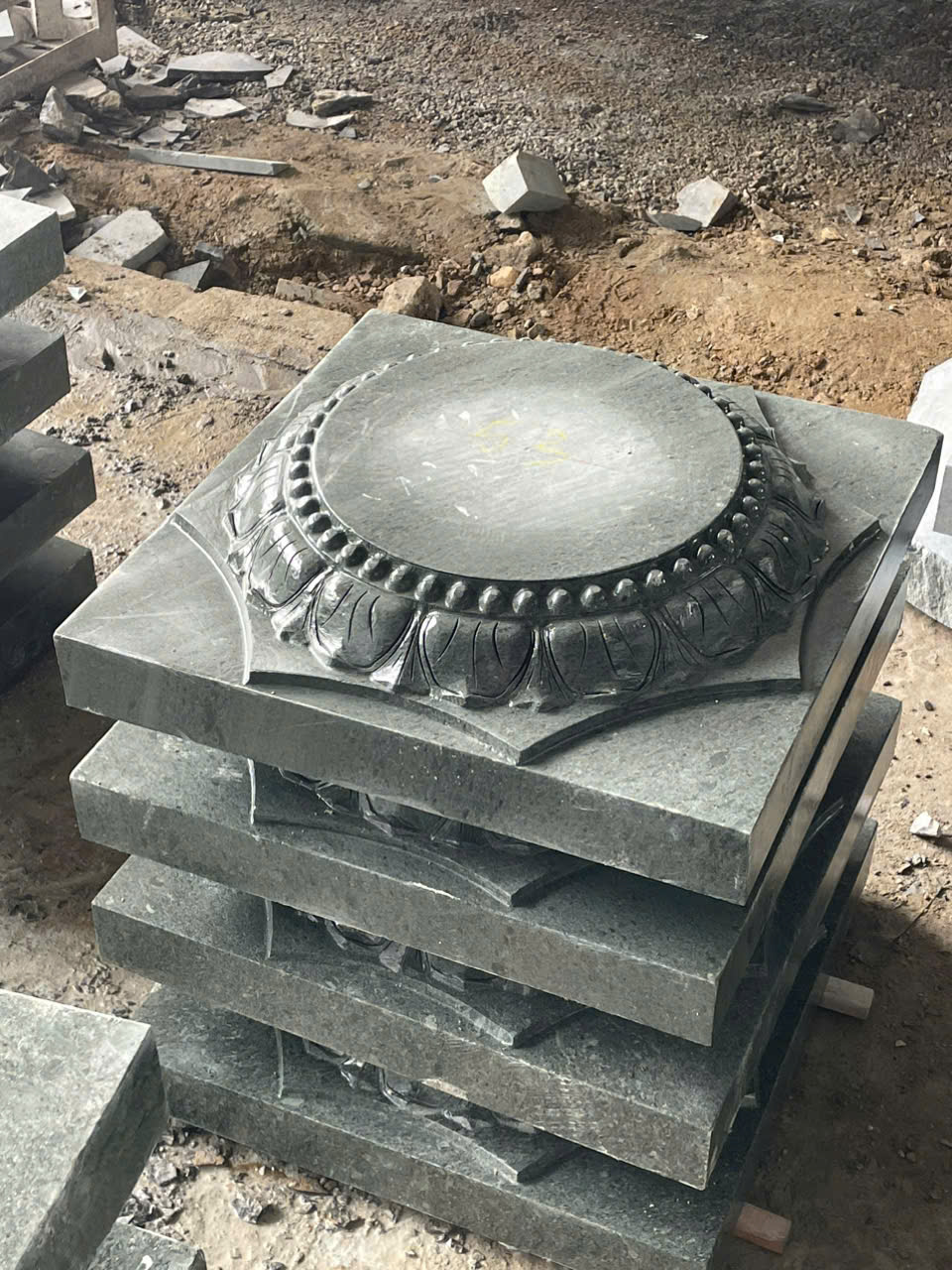 HẢI SƠN - Chuyên thi công đá mỹ nghệ, lăng mộ, bia mộ đá uy tín