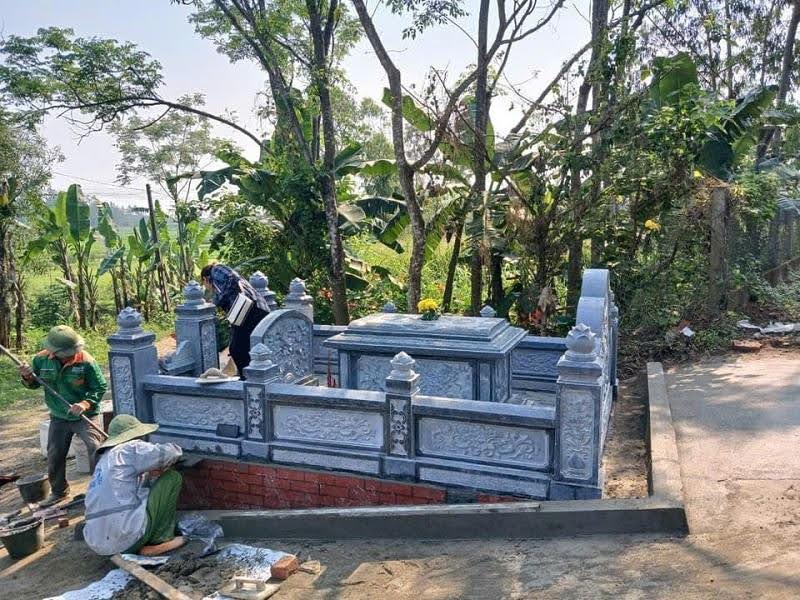 Liên hệ Nhật Hà để được thi công lăng mộ đá nhanh chóng